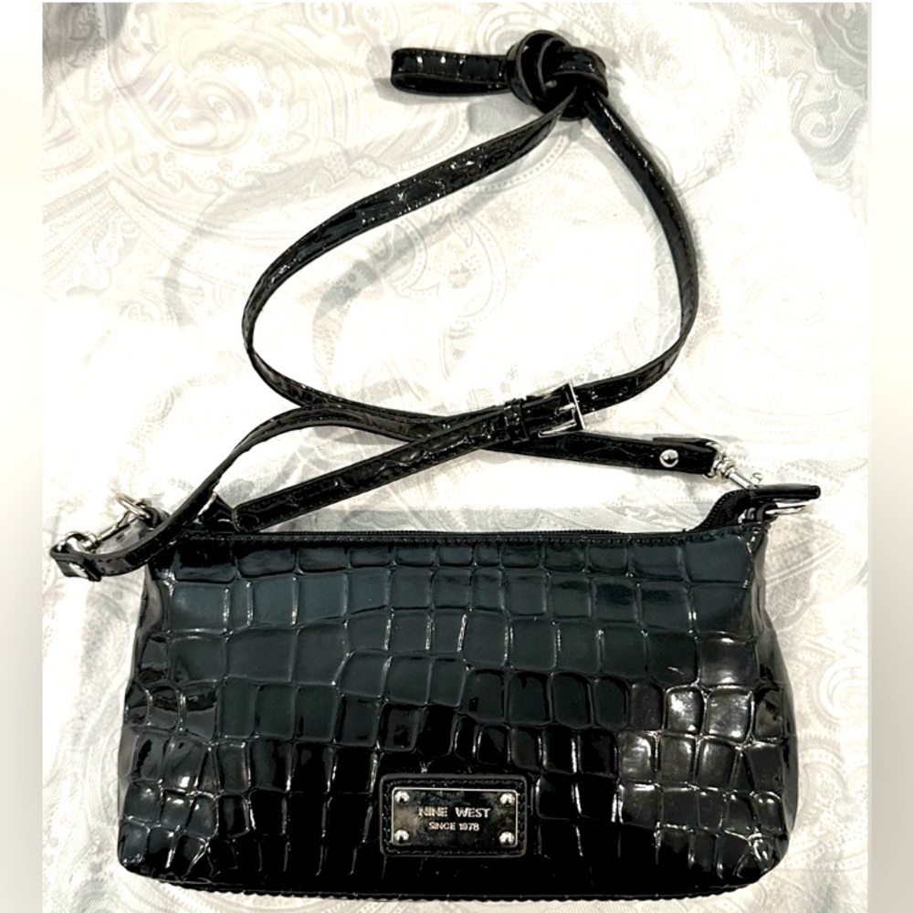 NINE WEST Croc-Embossed Patent Leather Crossbody w/Adjustable Strap, EUC